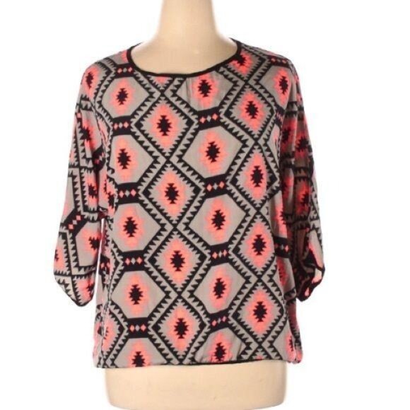 Bobeau Womens Aztec Print Loose Fit Blouse XL Gray & Coral 3/4 Sleeve 100% Polye - Picture 2 of 6